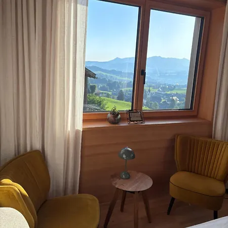 Δωμάτια σε οικογενειακή κατοικία Panoramazimmer Im Bregenzerwald